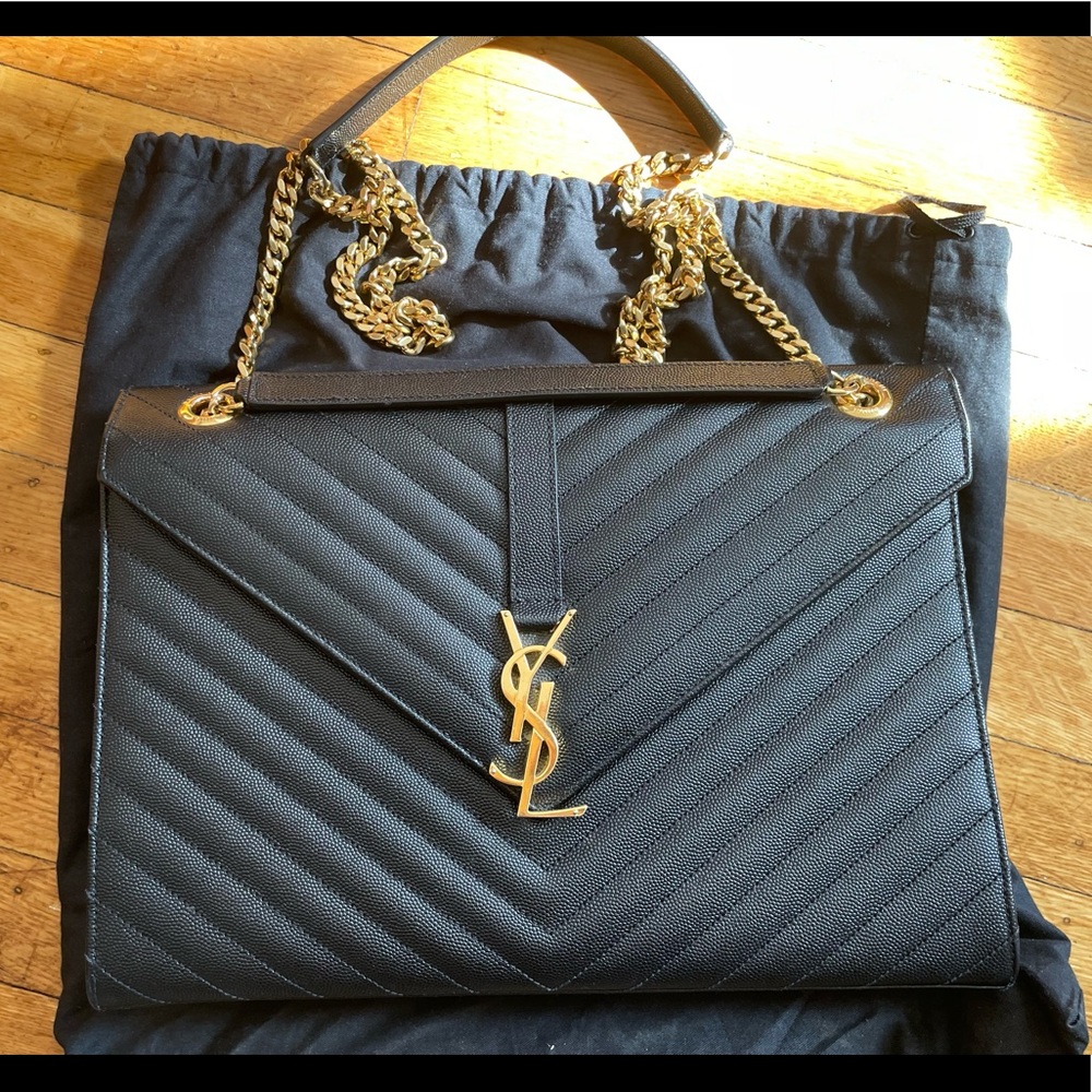 ENVELOPE LARGE BAG IN MIX MATELASSÉ GRAIN DE POUDRE EMBOSSED LEATHER